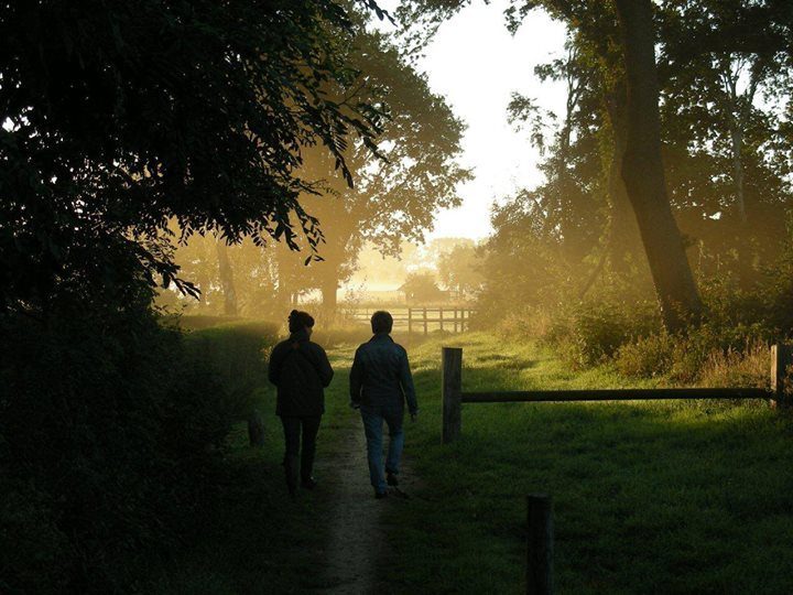 Emmaüswandeling: twee aan twee op pad