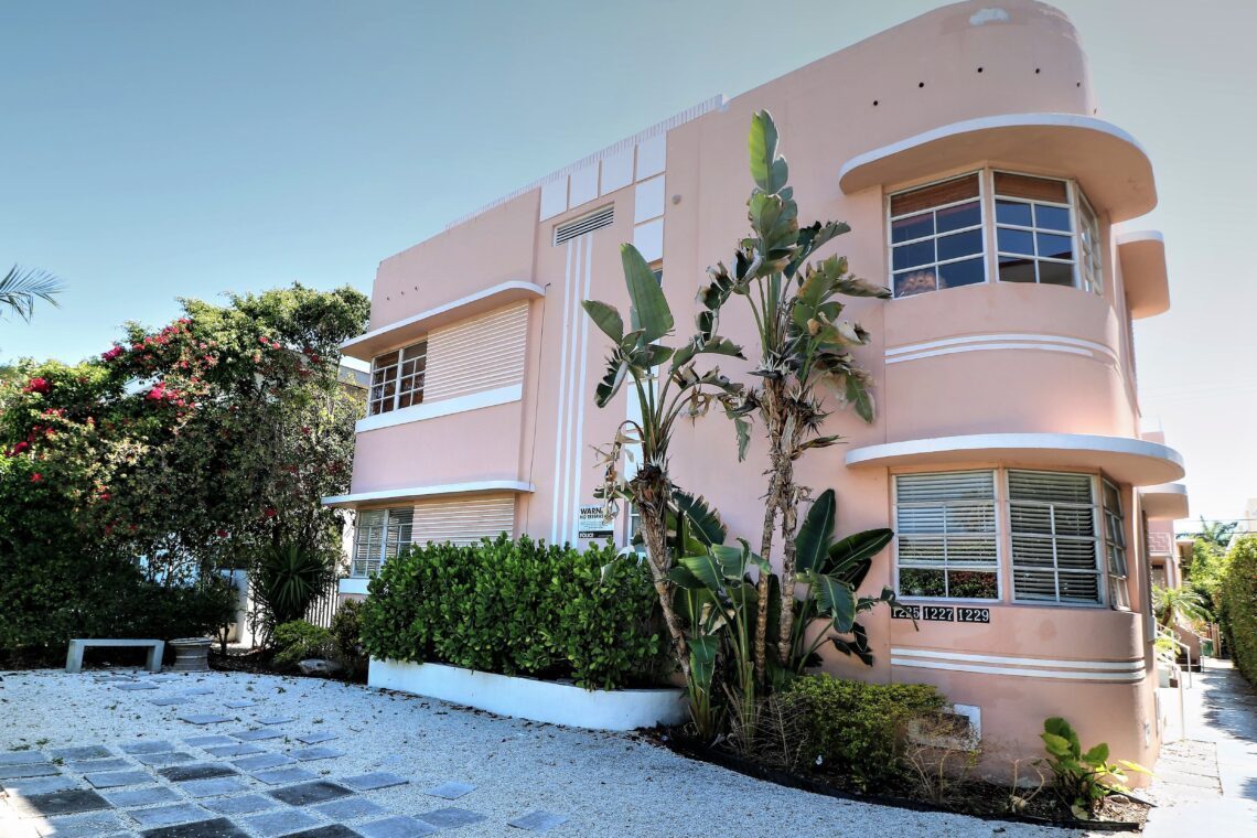 Een roze huis in Miami