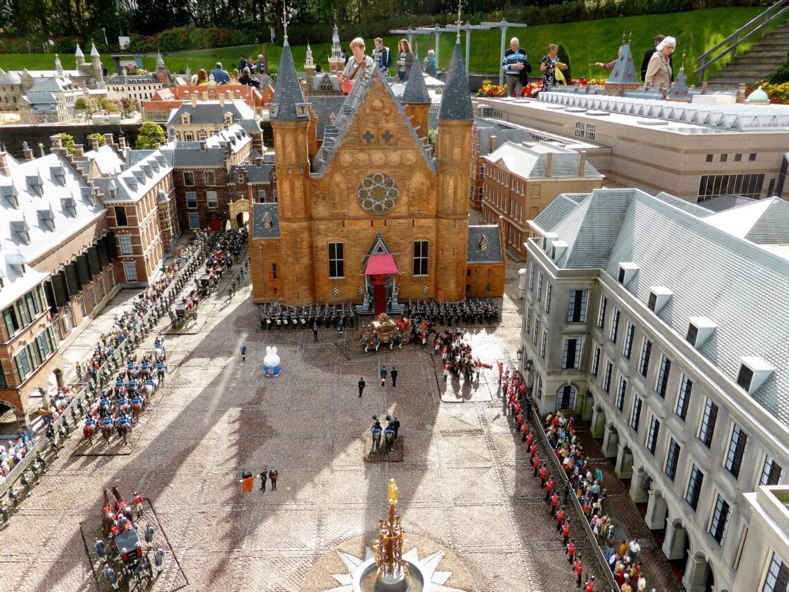 De Gouden Koets in Madurodam.